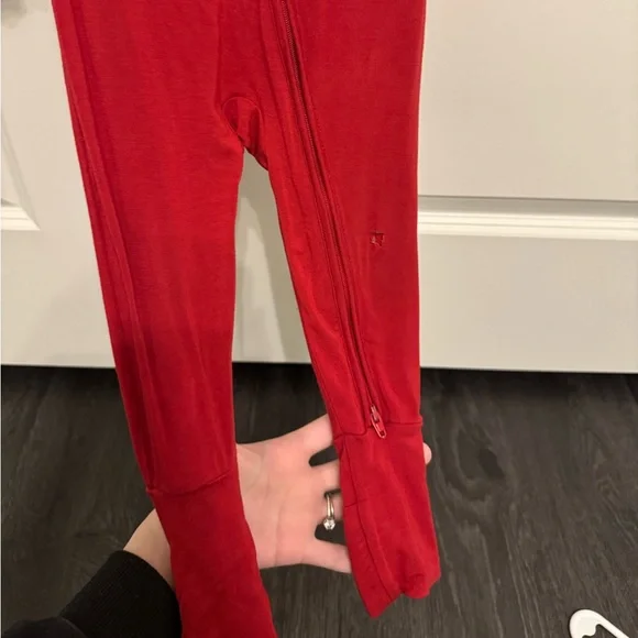 Little Sleepies Solid Red Zippy Used 12-18 months Bamboo Pajama Ripped Knee - Picture 6 of 7